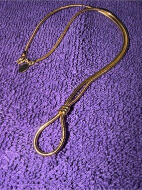 Avon Gold-Tone Loop Pendant Necklace